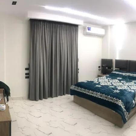شقة فندقية بغرفتين قرب مول مصر وميدان جهينة Families Only Sheikh Zayed City Exterior photo